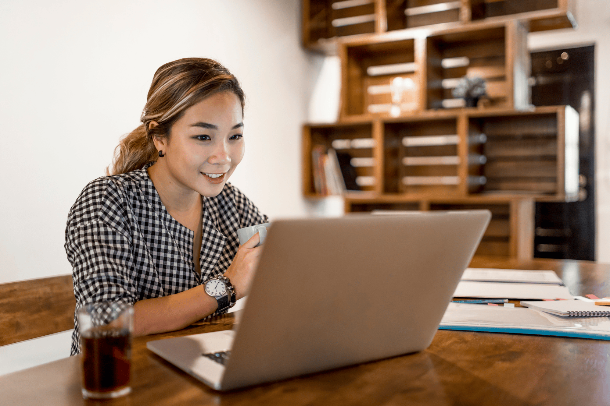 Website-Background Image-2250x1500-woman w. laptop-1 Website-Background Image-2250x1500-woman w. laptop-1